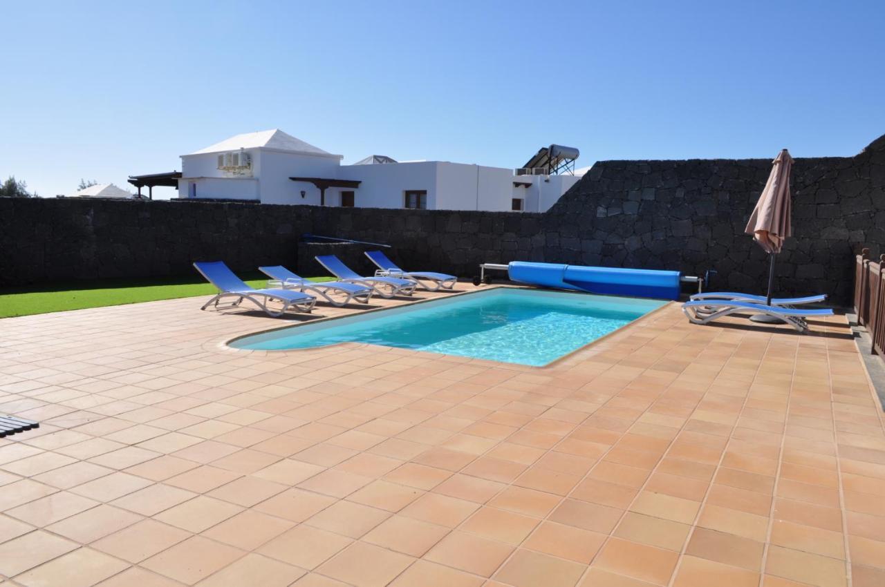 Villa Esmeralda Плая Бланка Екстериор снимка